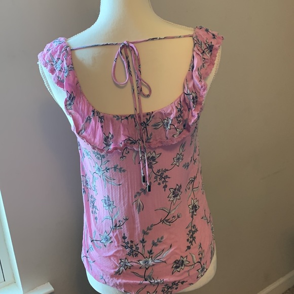 Floral blouse - Picture 2 of 2